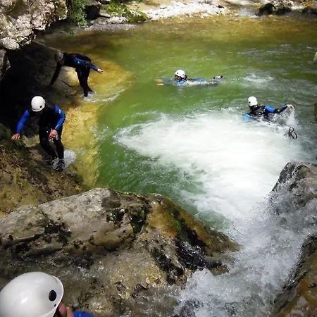 Maison Chaleureuse Au Coeur Du Massif Jurassien Апартаменты Saint-Pierre (Jura)